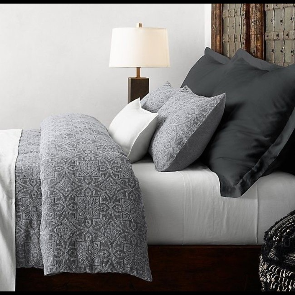 Restoration Hardware AMAL King Pillow Shams Dune/Black
